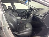 Used 2012 Hyundai Azera w/ Technology Pkg image 4
