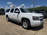 Used 2013 Chevrolet Suburban LT image 3