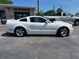 Used 2008 Ford Mustang GT Premium image 2