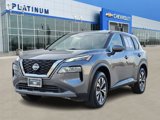 Used 2023 Nissan Rogue SV image 2