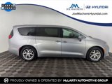Used 2018 Chrysler Pacifica Touring Plus w/ Tire & Wheel Group image 4