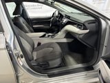 Used 2019 Toyota Camry LE image 5