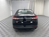 Used 2017 Ford Fusion SE image 5