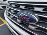 Used 2016 Ford Explorer XLT w/ Equipment Group 202A image 2