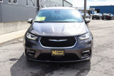 Used 2023 Chrysler Pacifica Limited image 2