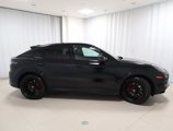 Used 2022 Porsche Cayenne GTS image 6