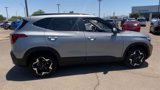 Used 2024 Kia Seltos EX image 2