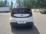 Used 2021 Kia Soul LX image 3