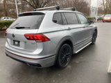 Certified 2022 Volkswagen Tiguan SE R-Line image 4