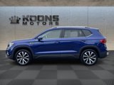 Used 2023 Volkswagen Taos SE w/ Panoramic Sunroof Package image 4