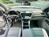 Used 2021 GMC Acadia SLT w/ Technology Package image 3