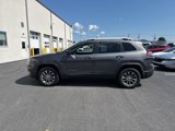 Used 2019 Jeep Cherokee Latitude Plus w/ Cold Weather Group image 2