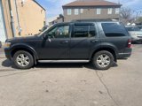Used 2010 Ford Explorer XLT image 4