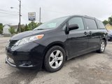 Used 2014 Toyota Sienna LE image 2
