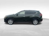 Used 2020 Nissan Rogue SV image 2