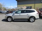 Used 2014 Chevrolet Traverse LT image 2