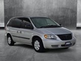 Used 2006 Chrysler Town & Country w/ Entertainment Group #1 image 3