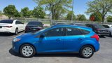 Used 2012 Ford Focus SE image 2