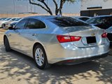 Used 2017 Chevrolet Malibu LT image 3
