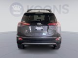 Used 2018 Toyota RAV4 SE image 2
