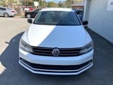 Used 2016 Volkswagen Jetta Sport image 2