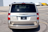 Used 2014 Chrysler Town & Country Touring-L w/ Driver Convenience Group image 4