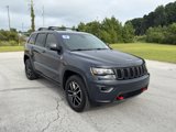 Used 2017 Jeep Grand Cherokee Trailhawk image 2