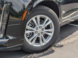 New 2025 Cadillac XT6 Luxury image 2