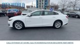 Used 2022 Chevrolet Malibu LT image 2