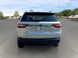 Used 2021 Chevrolet Traverse LT image 4