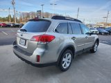Used 2014 Subaru Outback 2.5i Premium w/ Accessory Value Package (OY1) image 4