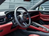 Used 2025 Porsche Macan 4 Electric image 4
