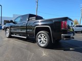 Used 2018 GMC Sierra 1500 SLT w/ SLT Premium Package image 5