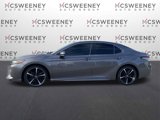 Used 2019 Toyota Camry XSE image 2