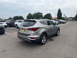Used 2017 Hyundai Santa Fe Sport image 2