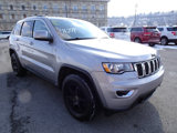 Used 2017 Jeep Grand Cherokee Laredo w/ Quick Order Package 23E image 4