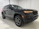 Used 2022 Jeep Grand Cherokee Trailhawk w/ Luxury Tech Group III image 3