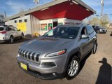 Used 2016 Jeep Cherokee Latitude image 3