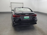 Used 2022 Kia Forte LXS w/ LXS Technology Package image 6
