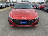 Certified 2022 Hyundai Elantra Limited image 3