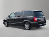 Used 2015 Chrysler Town & Country Touring-L w/ Driver Convenience Group image 3