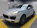 Used 2018 Porsche Cayenne Platinum Edition image 3