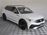 Used 2022 Volkswagen Tiguan SE R-Line image 2