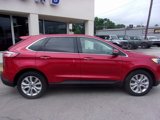 Used 2022 Ford Edge Titanium image 2