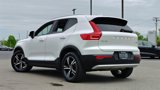 Used 2023 Volvo XC40 B5 Core w/ Convenience Package image 4