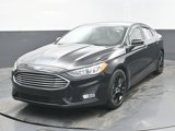 Used 2019 Ford Fusion SE w/ Equipment Group 151A image 3