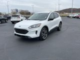 Used 2022 Ford Escape SE w/ SE Sport Appearance Package image 3