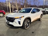 Used 2024 Chevrolet Trax RS w/ Driver Confidence Package image 2