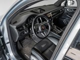 Used 2024 Porsche Macan image 4