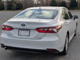 Used 2022 Toyota Camry LE image 4